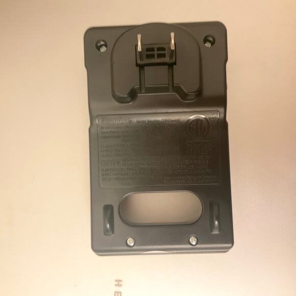 Energizer Recharge, Basic Charger for Rechargeable Batteries, 1 Count, Black - Picture 3 of 4